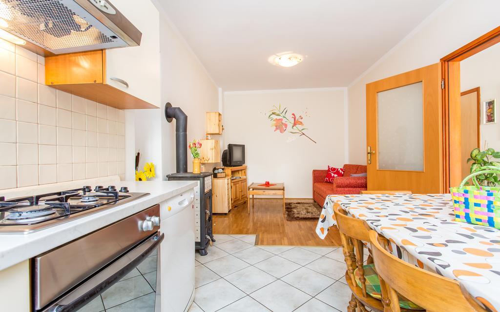 Apartment Ana Polje エクステリア 写真